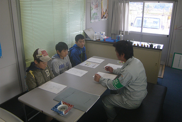 平成26年度 牛津小学校 職場体験