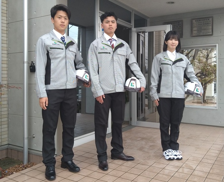 令和8年度　新卒生　入社式